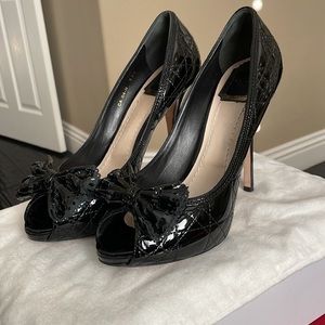Christian Dior Lace Cannage Pump
